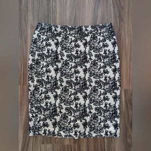 Anne Taylor black floral skirt